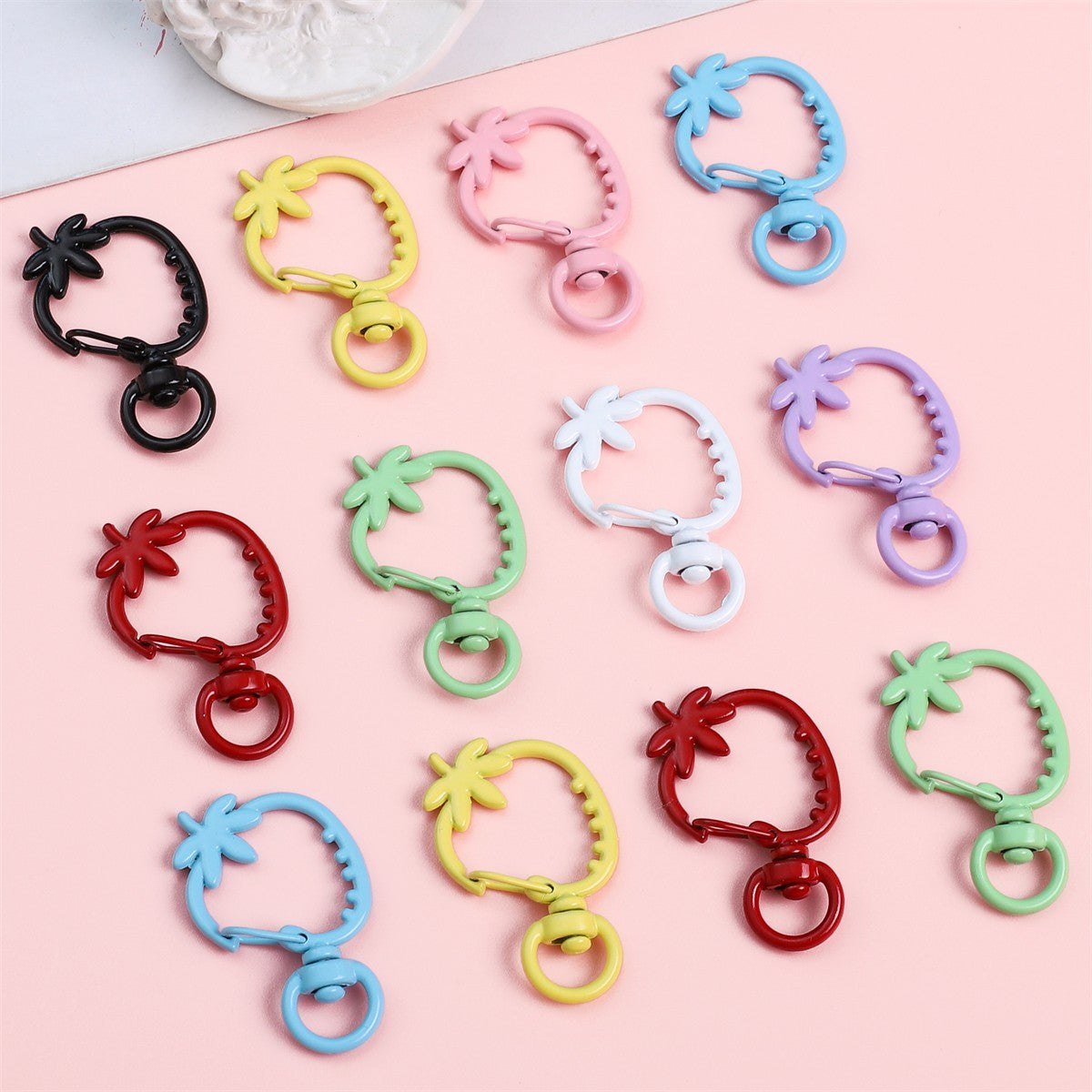 Spray Paint Color Strawberry-Shaped Keychains